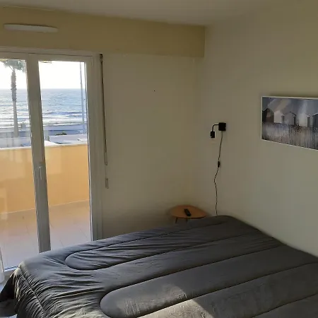 Face A La Apartment